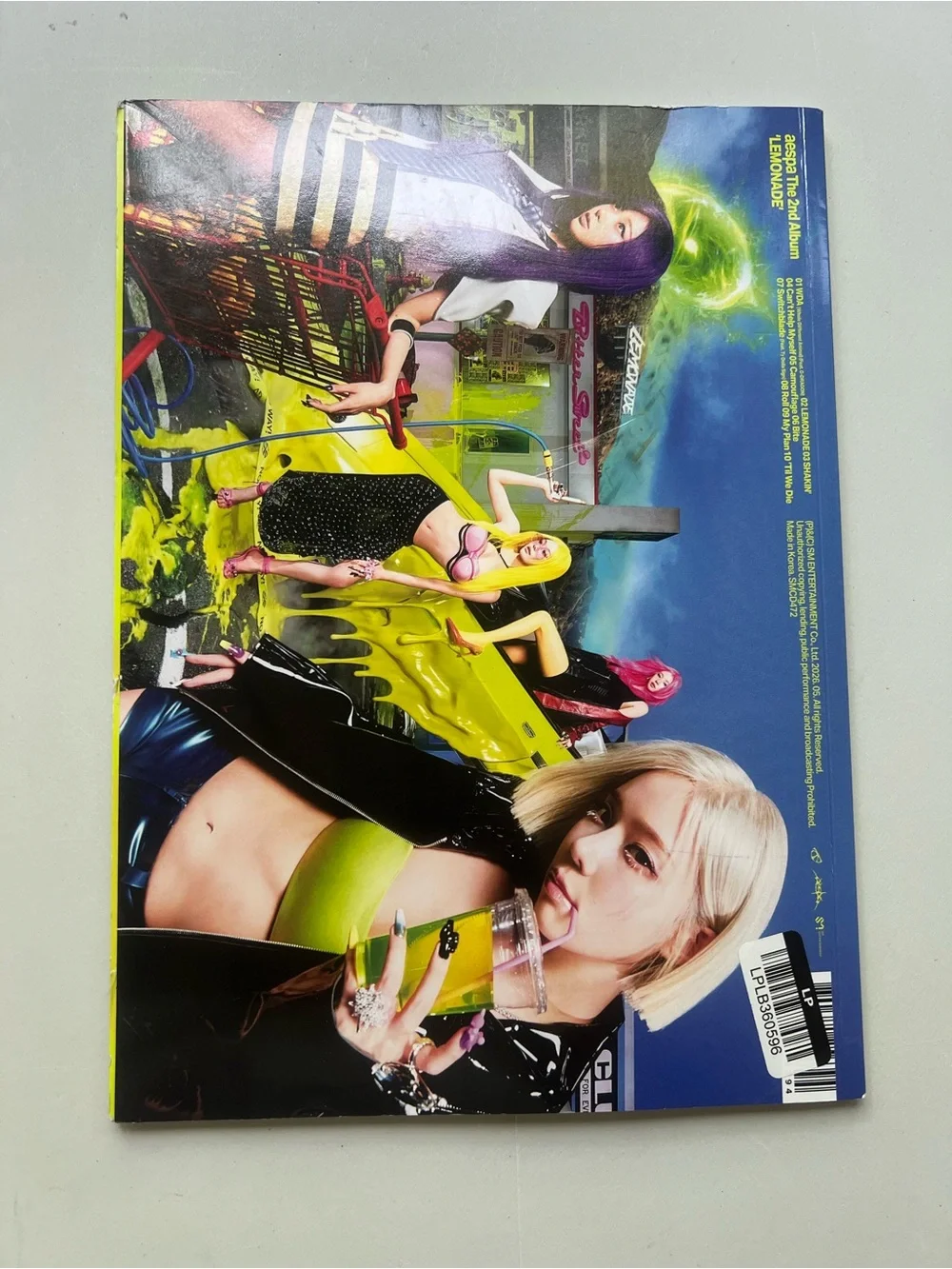 LEMONADE 2nd Album LEMONADE Ver. - Cover B